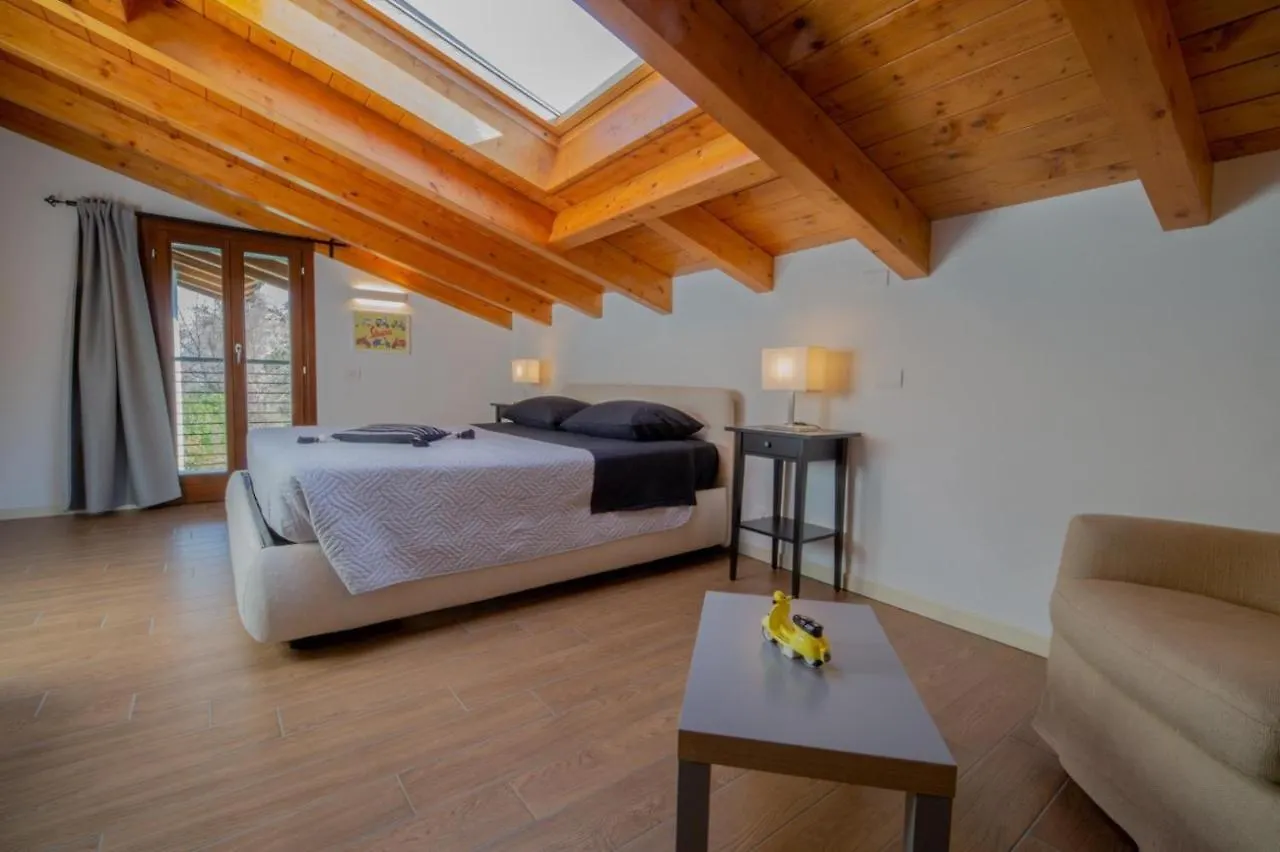 Maison Vespa Argegno