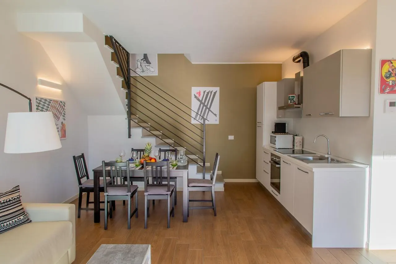 Apartment Maison Vespa Argegno Italy